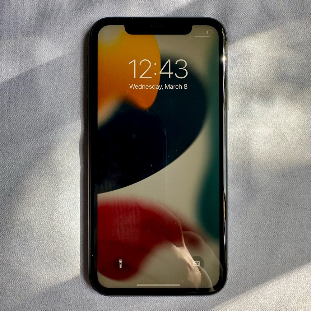 iPhone 11 - Unlocked - 64GB - Black Great Conditions